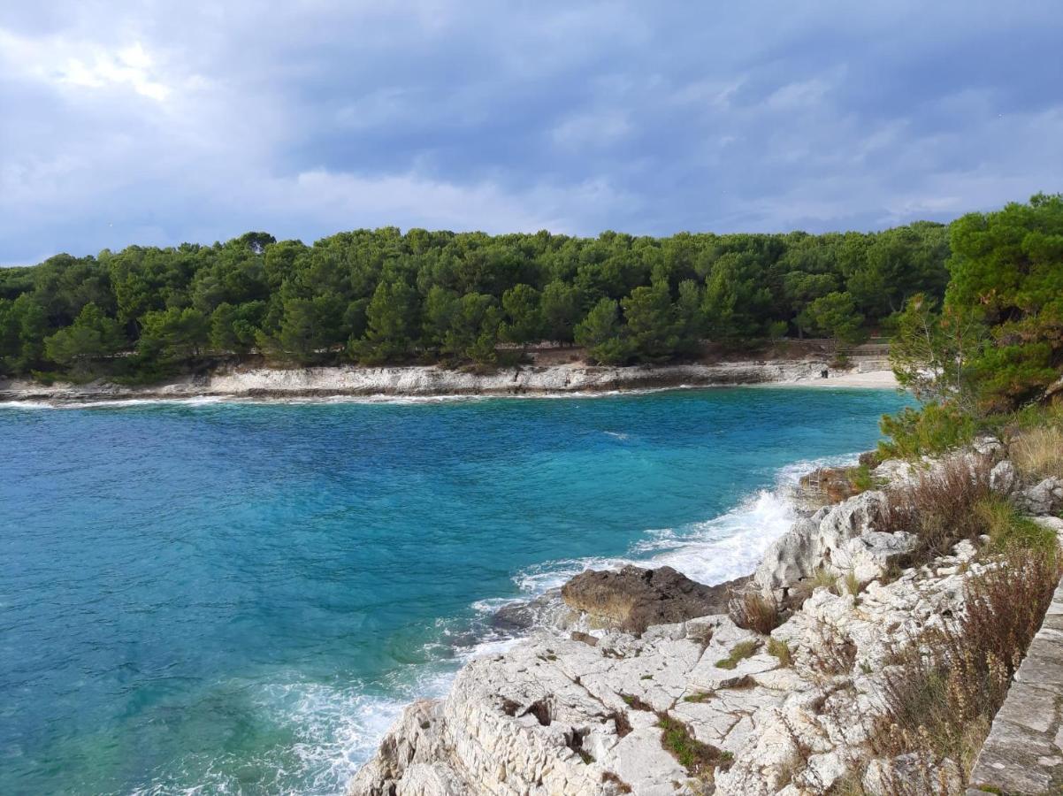 Apartman Sky Pula Bagian luar foto
