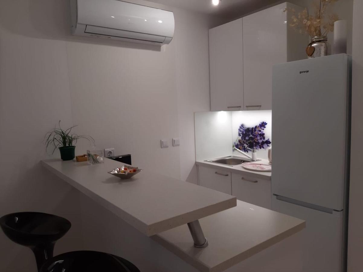 Apartman Sky Pula Bagian luar foto